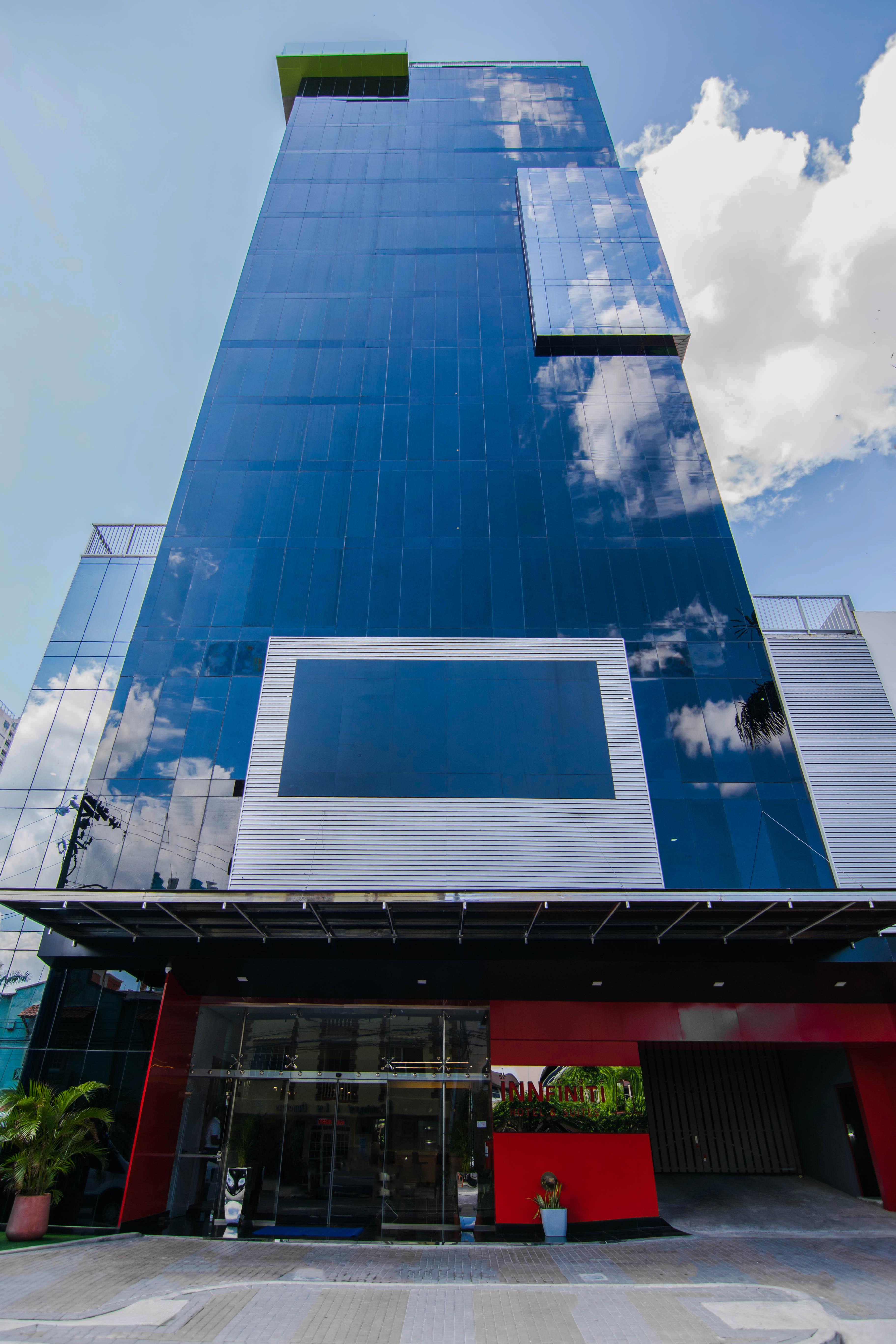 Innfiniti Hotel & Suites Panama City Exterior photo